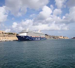 Grand Harbour - Waterfront