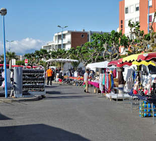 Impressionen vom Wochenmarkt Saint-Cyprien-Plage