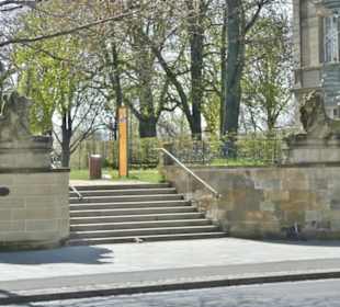Treppenaufgang zum Alten Friedhof