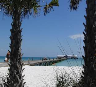 Blick auf den Pier in Ana Maria