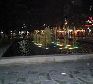 San Antoni bei Nacht
