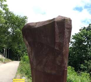 Skulptur Kopfkeil 1 Ehrath