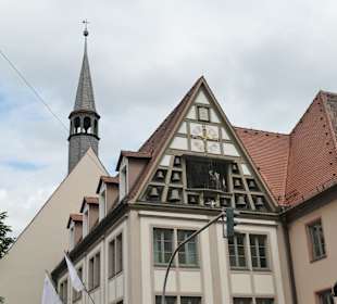 Glockenspiel mit Männchenlauf am Bürgerspital