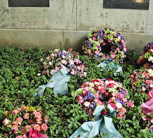 Кладбище Ольсдорф, Гамбург, 16 сентября 2013 года