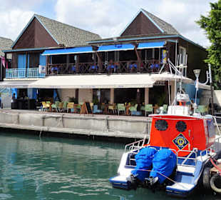 Restaurants am Hafenrand