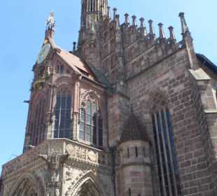 Die Frauenkirche am Hauptmarkt
