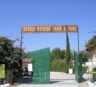 Eingang zur Straußenfarm