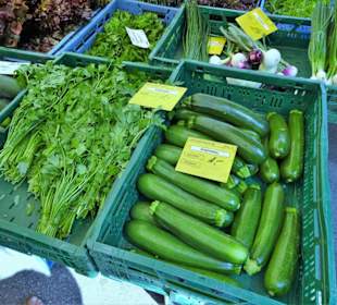 Impressionen vom Rundgang über den Wochenmarkt
