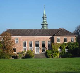 Herbstspaziergang durch den Schlosspark Lütetsburg