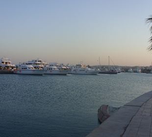 Ein Blick zur New Marina Hurghada