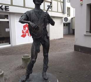 Skulptur Fahrender Sänger