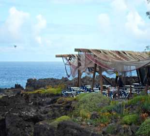 Terrasse unter Fischernetzen