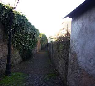 Kleine Seitengasse am Storchenturm