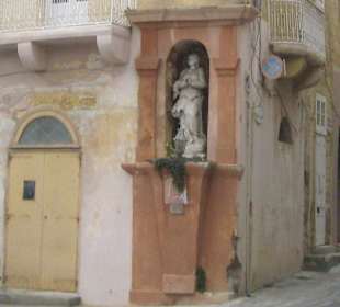 In Victoria am Pjazza Savina