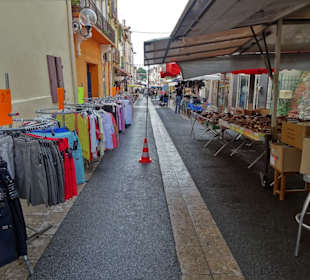 Eindrücke vom Rundgang über den Markt von Elne