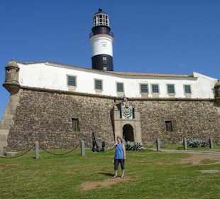 Fort mit Leuchtturm in Salvador da Bahia
