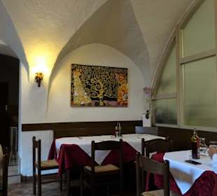 Blick in die Gasträume der Pizzeria La Torcia