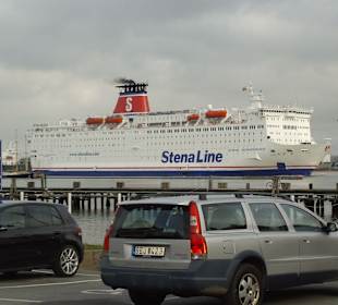 Die Fähre kommt gerade von Kiel