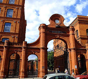 Widok na budynki Manufaktury