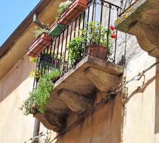Rundgang durch die Altstadt von Tempio Pausania