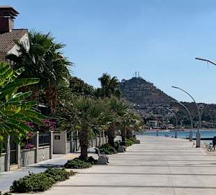 Strandpromenade Özdere