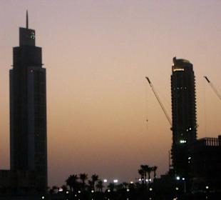 Skyline in der Dämmerung