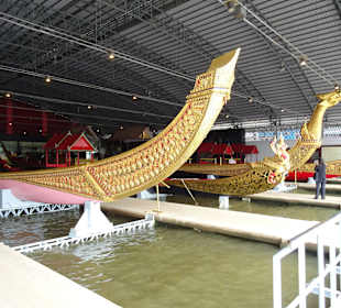 Im königlichem Barkenmuseum