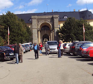 Čelní pohled na zámek