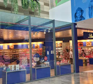 Verschiedene Einkaufsläden