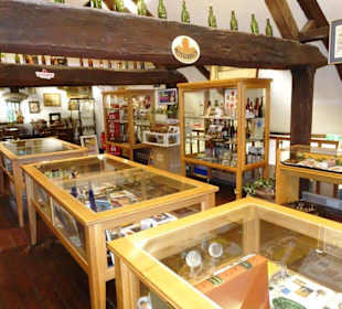 Gang durch die Ausstellung des Museums