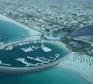 Blick auf das Jumeirah Beach Hotel