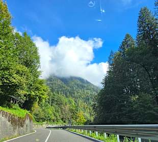 Umleitung z.Plöckenpass weiter der Straße