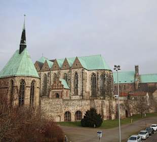 Von links: Magdalenenkapelle, St. Petri, Walloner 