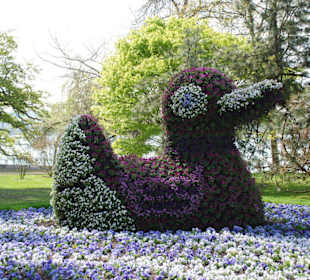 Saisonbepflanzte Figur!