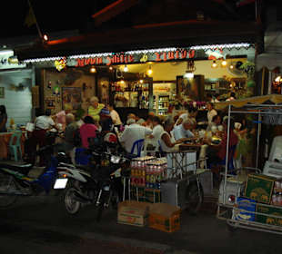 Moon, Smile & Platoon Garküche Hua Hin