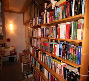 Bücher werden kiloweise verkauft