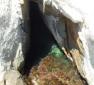 Kleine Höhle