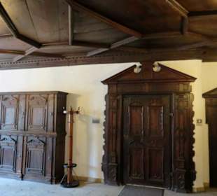 Renaissance-Türen im Fletzsaal