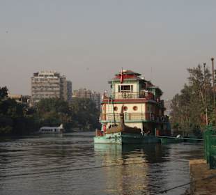 Restaurant-Schiff auf dem Nil