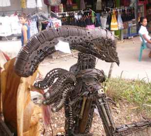 Aliens am Big Buddha