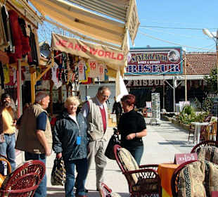 Im Einkaufscenter...