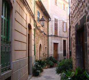 Malerische Gassen in Fornalutx