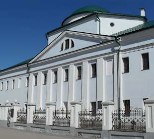 Вдоль по Бауманской...