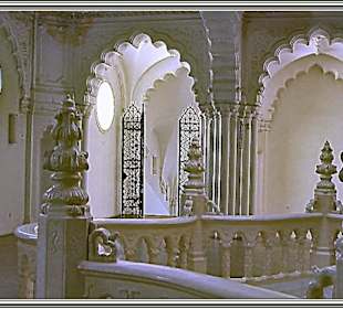 Applied Arts Museum - Budapest