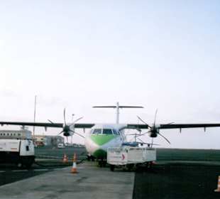 ATR 72-500 der Binter Fluggesellschaft