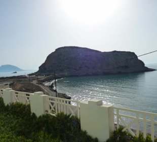 Arkassa Strand vor Hotel Athene Palace 