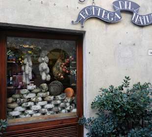 Feinkostladen in Pienza