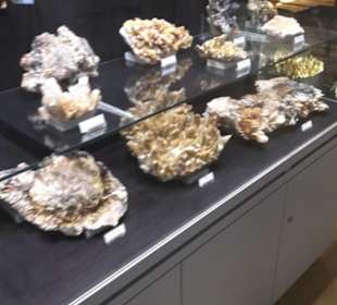 Museum für Mineralien und Mathematik