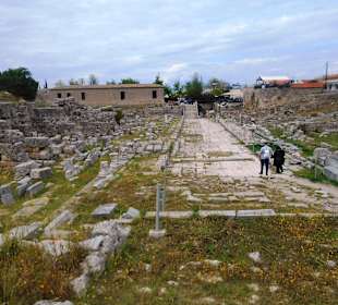 Im Archäologischen Park
