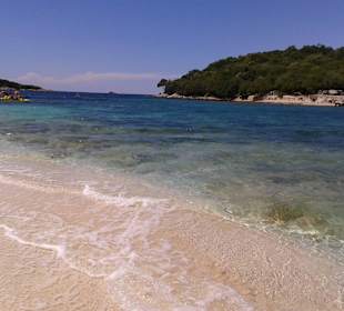 Der Sandstrand von Ksamil